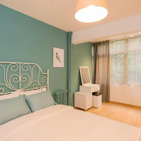 Centerally Located Huge In Cihangir * Istambul